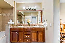 J22 Waikoloa Beach Villas