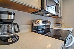 Maui Hill 99, great location with garden views!