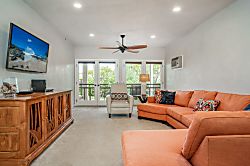 Maui Hill 99, great location with garden views!