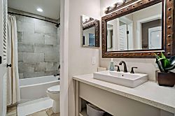 Maui Hill 99, great location with garden views!