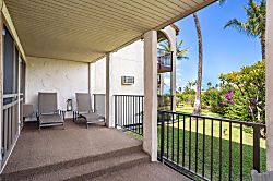 Maui Hill 99, great location with garden views!