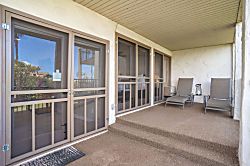 Maui Hill 99, great location with garden views!