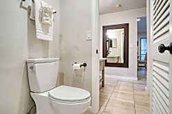 Maui Hill 99, great location with garden views!