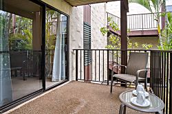 Maui Hill 99, great location with garden views!