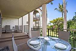 Maui Hill 99, great location with garden views!