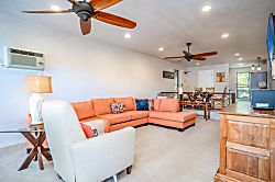 Maui Hill 99, great location with garden views!