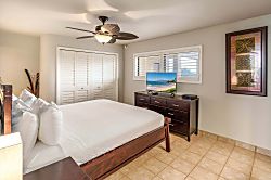 Kihei Beach Condominium 606 - Room