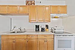 Waikiki Banyan Unit 1504 Tower 2