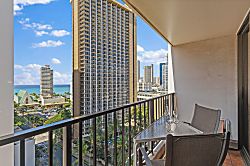 Waikiki Banyan Unit 1504 Tower 2