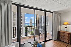 Waikiki Banyan Unit 1504 Tower 2