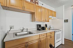 Waikiki Banyan Unit 1504 Tower 2