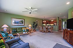 Emmalani Court 2BR Golf Course View Condo