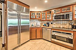 Waipouli Beach Resort A303