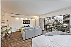 Ilikai Hotel Condo 9th Floor City View