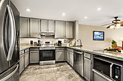 Keauhou Kona Surf & Racquet Club 5-103