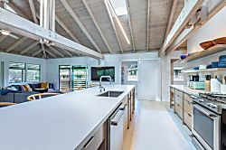 Haena Serenity Retreat - Private kitchen