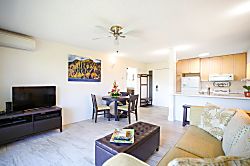 Plantation Hale Suites D11