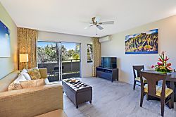 Plantation Hale Suites D11