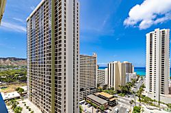 Waikiki Banyan 2014 T2