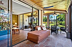 Keauhou Surf & Racquet Garden View