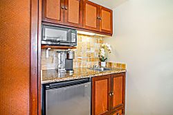 Islander on the Beach 172