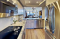 Menehune Shores 6th Floor Unit