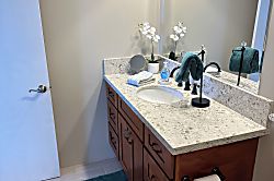  Kanai A Nalu unit #319