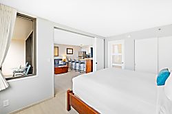 Waikiki Banyan 36th-floor unit