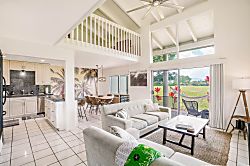 Olivine Surf Lodge Corner Unit