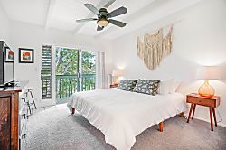 Olivine Surf Lodge Corner Unit