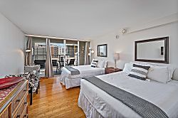 Island Colony 21st Floor