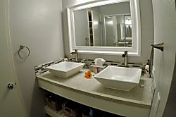 Kona Islander Inn Condo #129