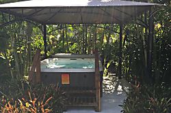 Kona Islander Inn Condo #129