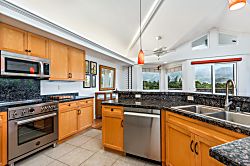 Villas of Kamalii 17