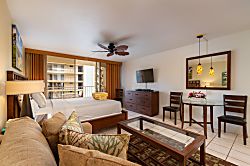 Royal Kahana Resort RK602