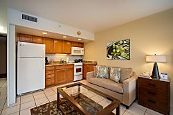 Royal Kahana Resort RK602