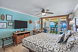 Islander On The Beach 327