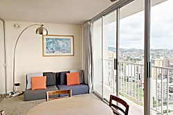 Pacific Monarch #2608