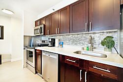 Waikiki Banyan 3410 T2