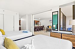 Waikiki Banyan 3410 T2