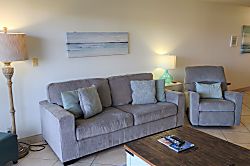 Kihei Akahi D Building Unit