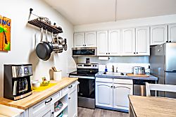 Kihei Kai Nani Condo Steps to KAM II Beach