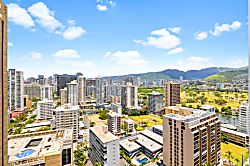 Waikiki Banyan 2702 T1