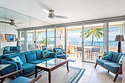 Ma'alaea Bay Mermaid Cove Condo 2BR - Living area