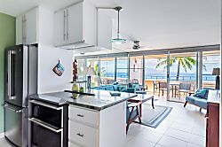 Ma'alaea Bay Mermaid Cove Condo 2BR - Private kitchen