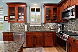 Pili Mai at Poipu 10L