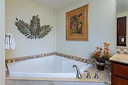 Waipouli Beach Resort A Building Unit