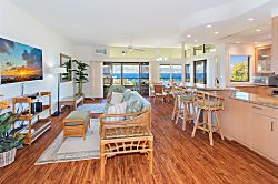 Kapalua Ridge Villas 2723-24 - Living area