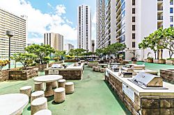 Waikiki Banyan 2804 T2