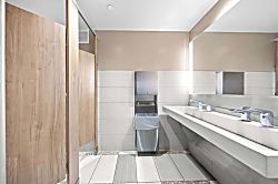Waikiki Banyan 2804 T2